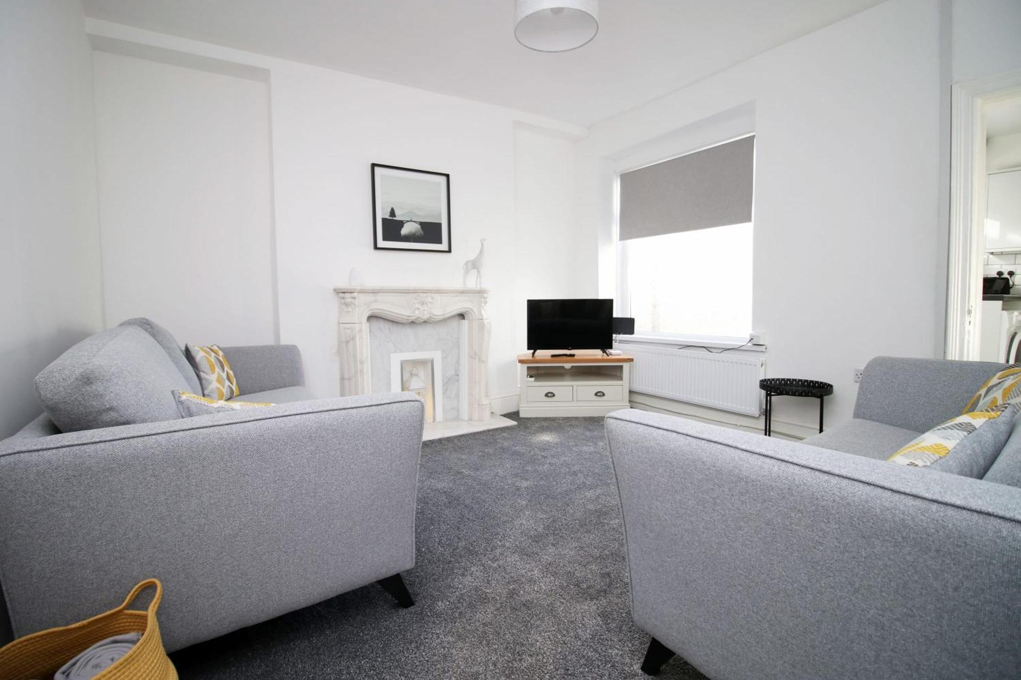 Very Special Home In Rhondda Valley Herbert House By Staystaycations Treorky Extérieur photo