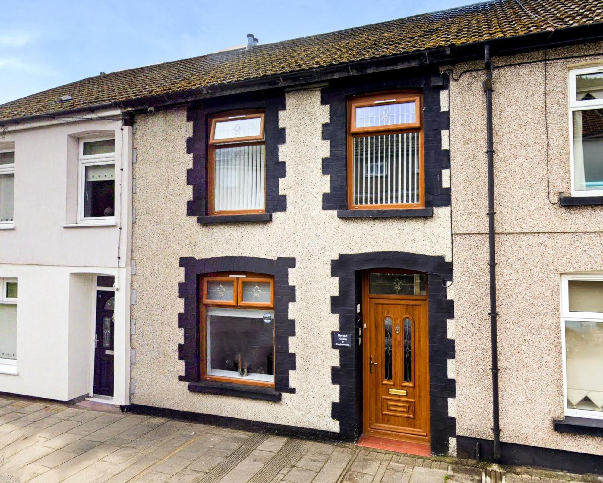 Very Special Home In Rhondda Valley Herbert House By Staystaycations Treorky Extérieur photo
